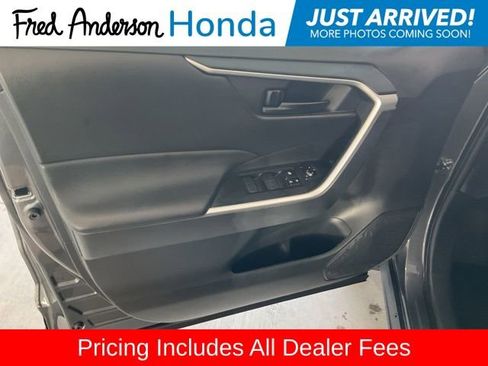 Used 2024 Toyota RAV4 LE FWD image 5