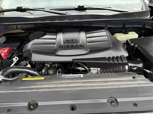 Used 2021 Nissan Titan SV w/ Accessory Utility Package AWD/4WD image 21