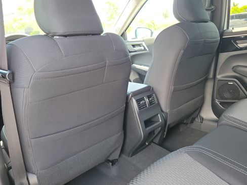New 2026 Mitsubishi Outlander ES FWD image 13