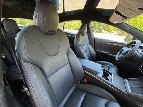Used 2021 Tesla Model S Plaid AWD/4WD image 25