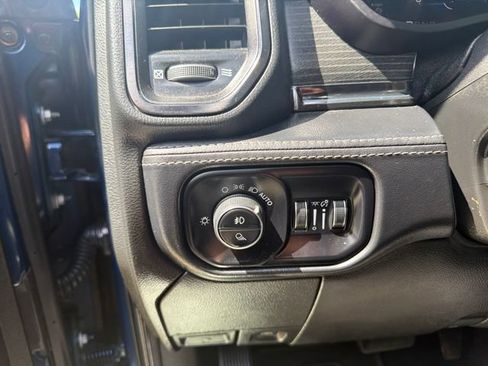 Used 2023 RAM 2500 Limited w/ Night Edition AWD/4WD image 18