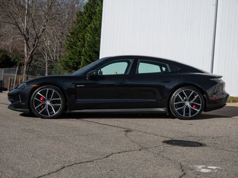 Used 2025 Porsche Taycan 4S image 2