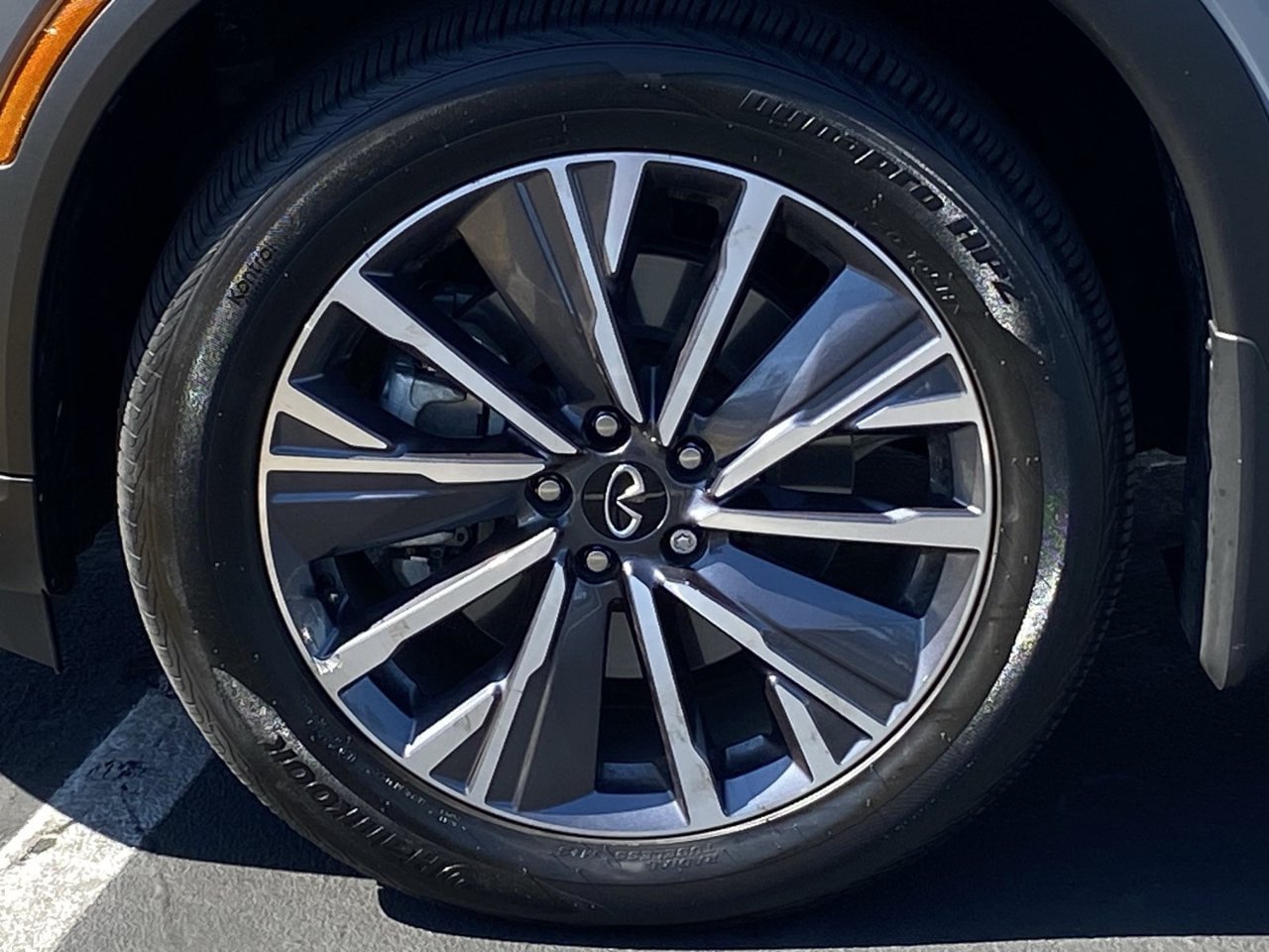Certified 2027 INFINITI QX60 Luxe w/ Cargo Package FWD image 8