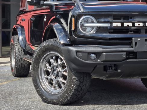 Used 2022 Ford Bronco Outer Banks image 11