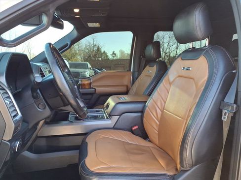 Used 2016 Ford F150 Limited w/ Trailer Tow Package image 12