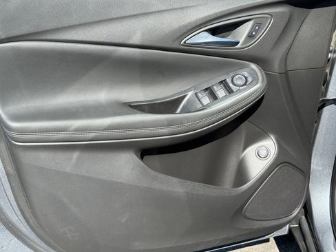 Used 2021 Buick Encore GX Select w/ Experience Buick Package image 16