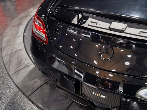 Used 2012 Mercedes-Benz SLS AMG Coupe image 33