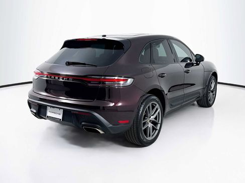 Certified 2026 Porsche Macan AWD/4WD image 9