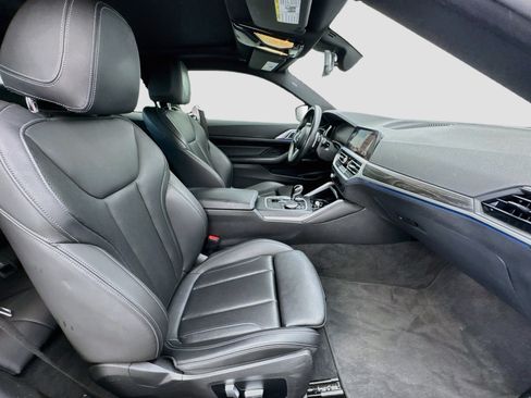 Used 2022 BMW 430i Coupe w/ M Sport Package RWD image 19