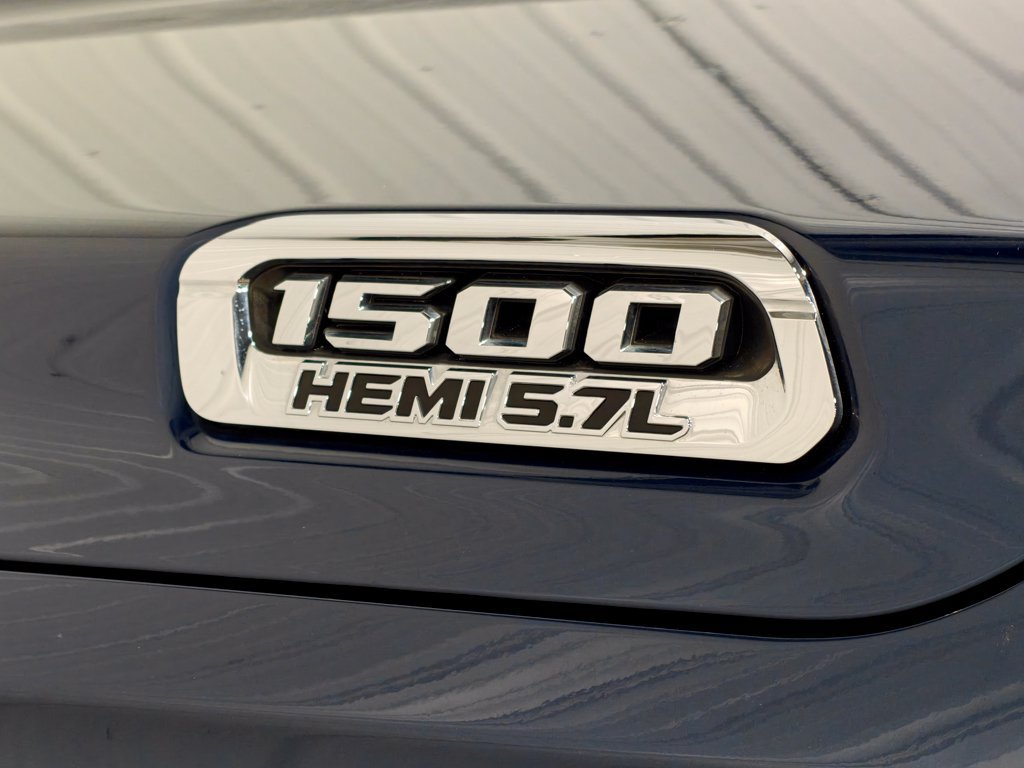 Used 2019 RAM 1500 Tradesman w/ SXT Appearance Group AWD/4WD image 40