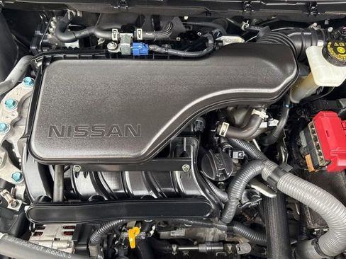 Used 2022 Nissan Rogue Sport SV image 30