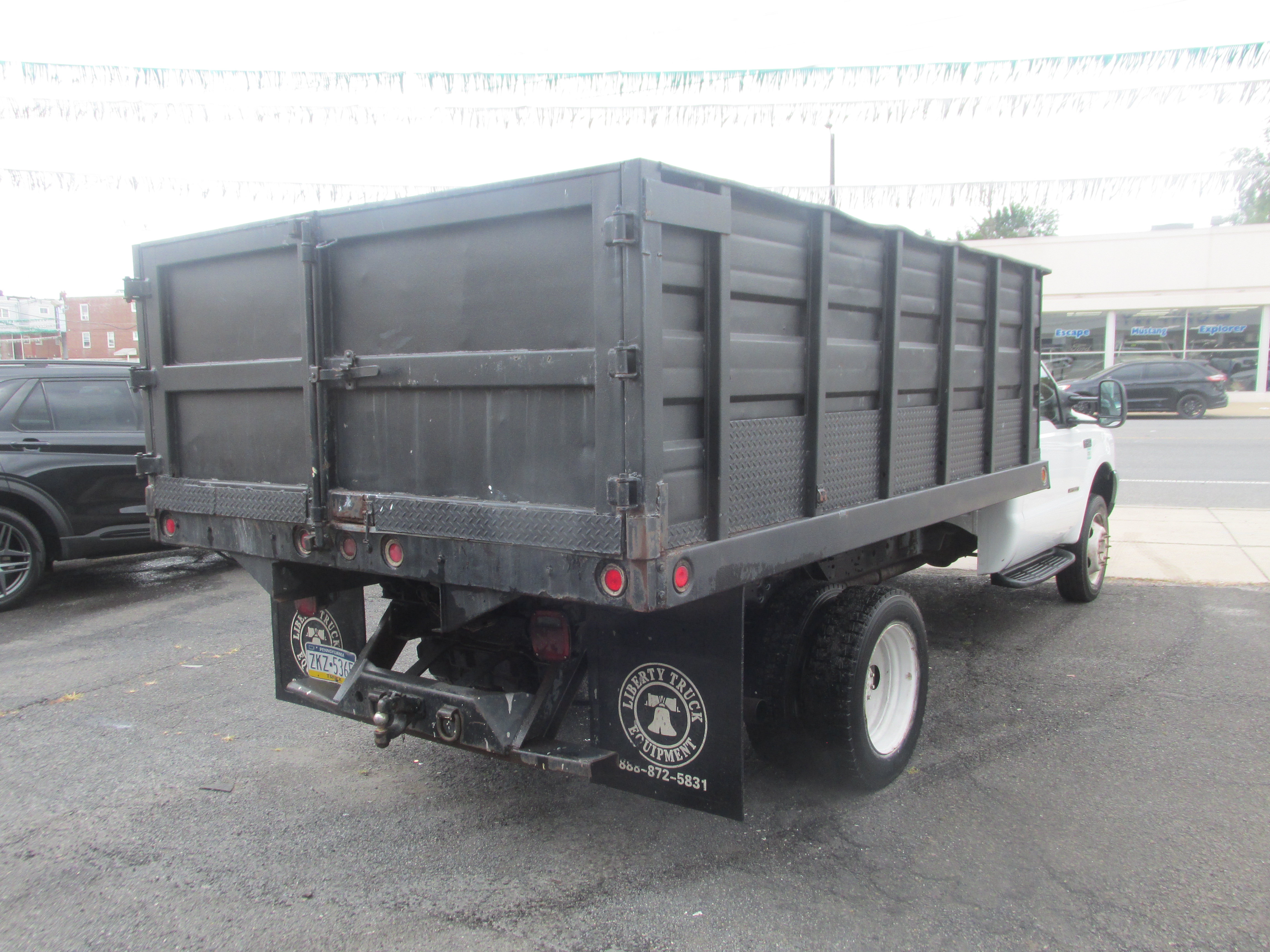 Used 2000 Ford F450 XL RWD image 5