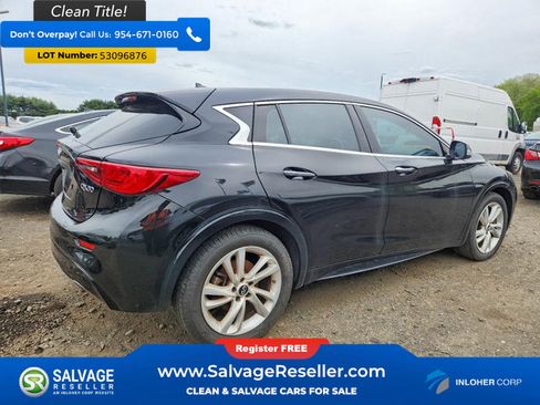 Used 2018 INFINITI QX30 FWD image 4