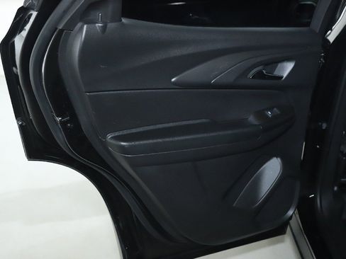 Used 2025 Chevrolet TrailBlazer LT image 13