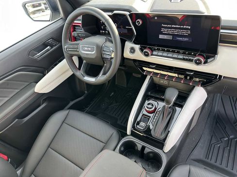 New 2026 GMC Canyon AT4X w/ AT4X AEV Edition image 11