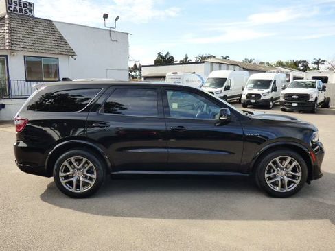 Used 2021 Dodge Durango R/T w/ Tow 'N Go Package image 2