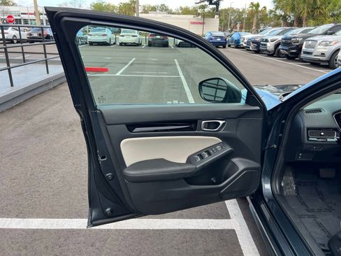 Used 2023 Honda Civic EX-L image 25