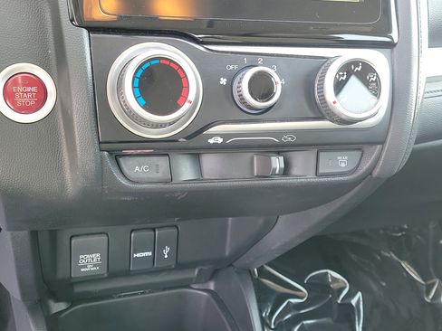 Used 2017 Honda Fit EX image 27