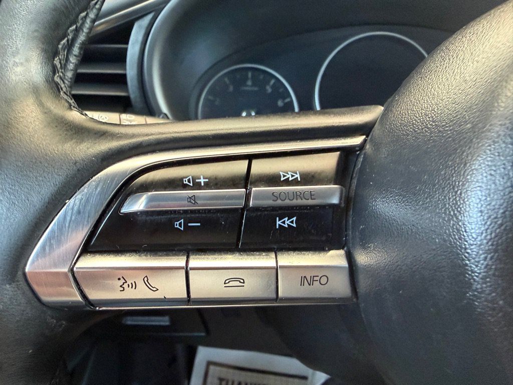 Used 2019 MAZDA MAZDA3 AWD Hatchback w/ Premium Pkg image 10