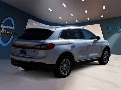 Used 2016 Lincoln MKX Select w/ Select Plus Package image 5