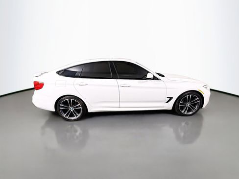 Used 2016 BMW 328i Gran Turismo xDrive image 11