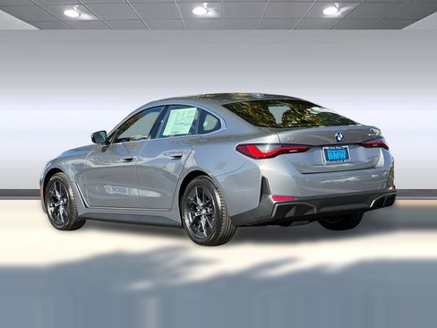 Used 2025 BMW i4 eDrive40 w/ Premium Package RWD image 3