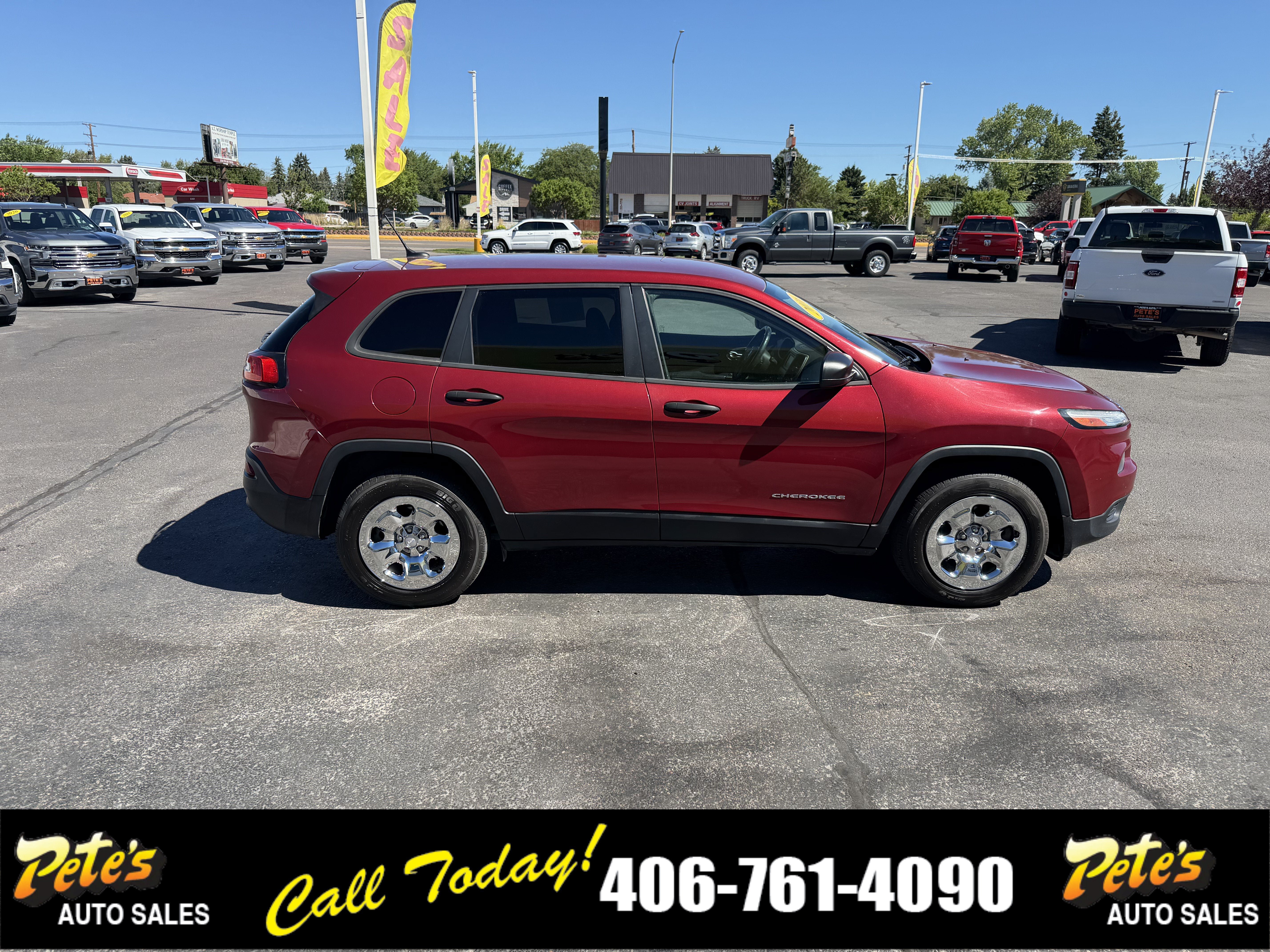Used 2016 Jeep Cherokee Sport w/ Cold Weather Group AWD/4WD image 5