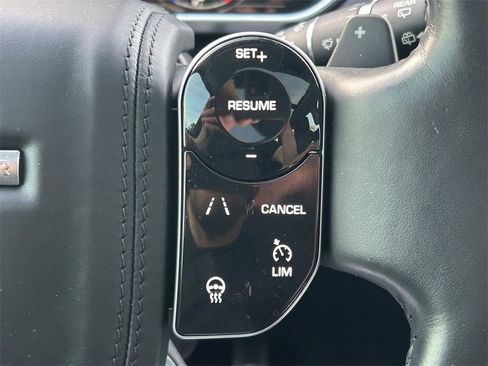 Used 2022 Land Rover Range Rover P525 Westminster Edition image 47