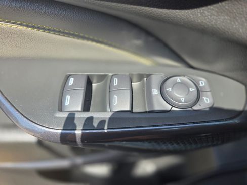 Used 2026 Chevrolet Trax ACTIV FWD image 28