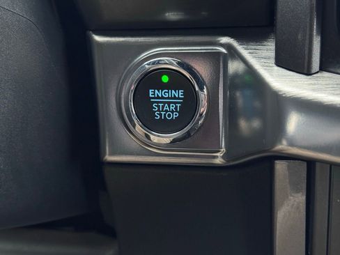 Used 2023 Ford F150 Lariat w/ Equipment Group 502A High image 6