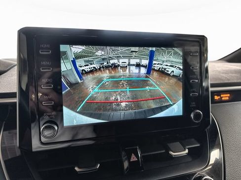 Used 2019 Toyota Corolla SE w/ Carpet Mat Package FWD image 23