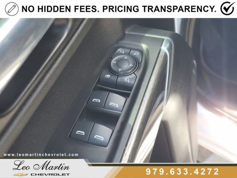Used 2021 Chevrolet Silverado 1500 LTZ AWD/4WD image 19