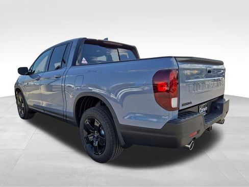 New 2026 Honda Ridgeline Black Edition image 11