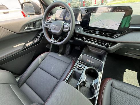 New 2026 Chevrolet Equinox RS w/ Safety and Technology Package AWD/4WD image 15