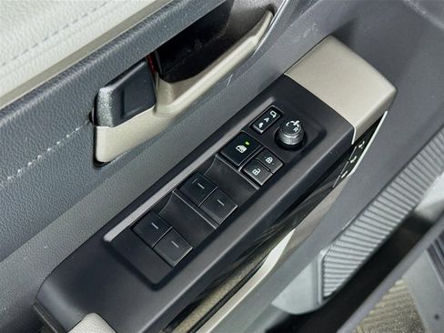 Used 2025 Toyota Tundra Limited image 20