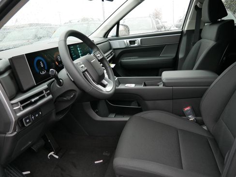 New 2026 Hyundai Santa Fe SE image 6