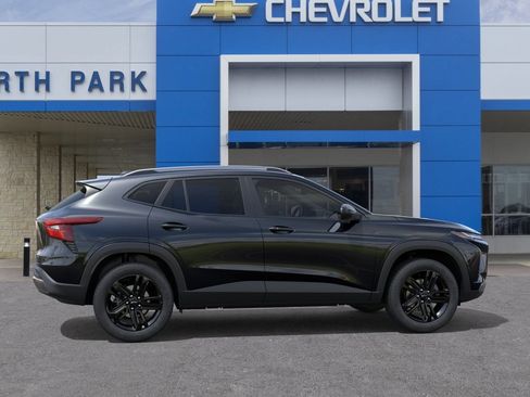 New 2026 Chevrolet Trax ACTIV w/ Driver Confidence Package FWD image 5