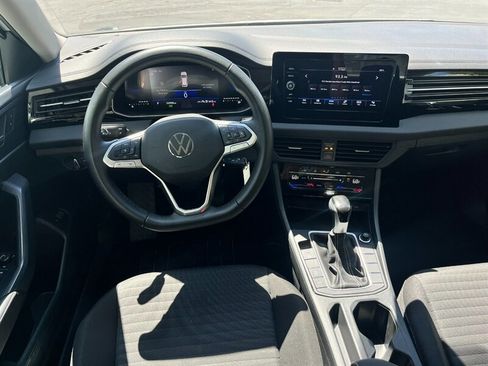 Used 2025 Volkswagen Jetta S FWD image 23