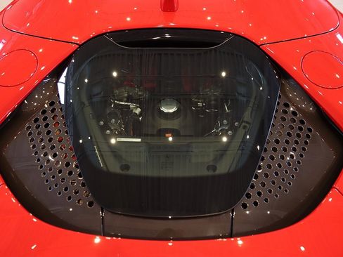 Certified 2022 Ferrari SF90 Spider image 90