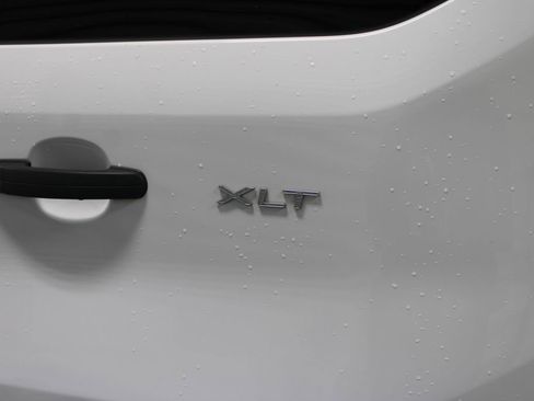 Used 2023 Ford Transit 350 XLT image 13