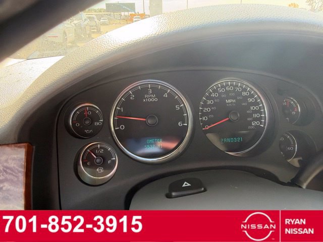 Used 2007 GMC Yukon SLT w/ SLT Preferred Equipment Group AWD/4WD image 11