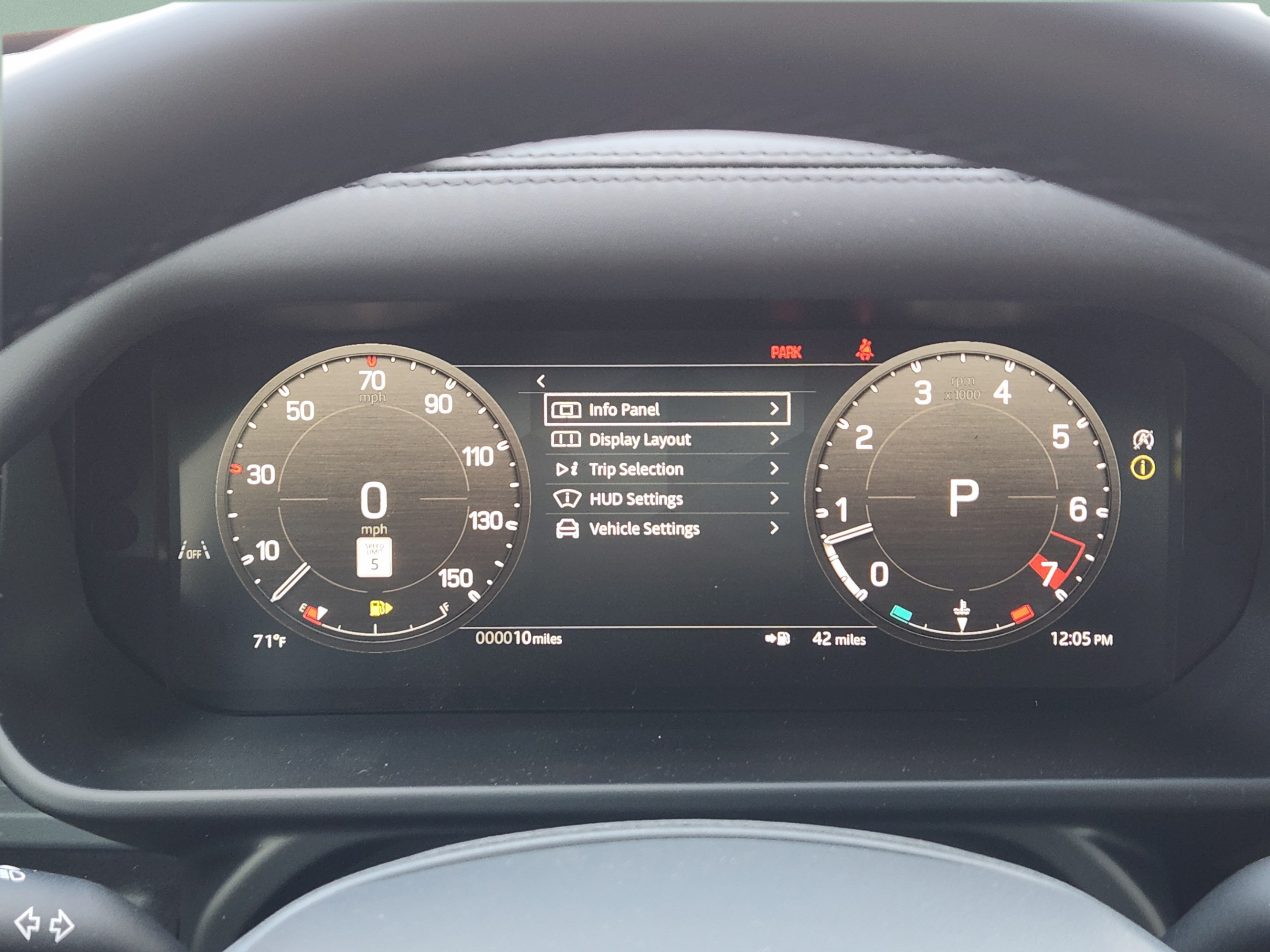 New 2026 Land Rover Defender 130 X-Dynamic SE AWD/4WD image 11