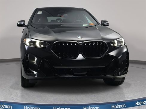 New 2026 BMW X6 xDrive40i image 2