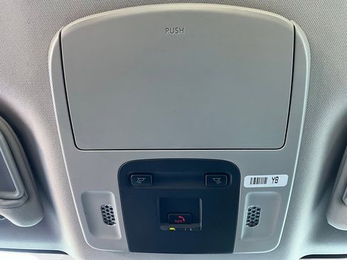 Used 2025 Toyota Camry LE image 16