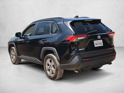 Used 2024 Toyota RAV4 XLE FWD image 8