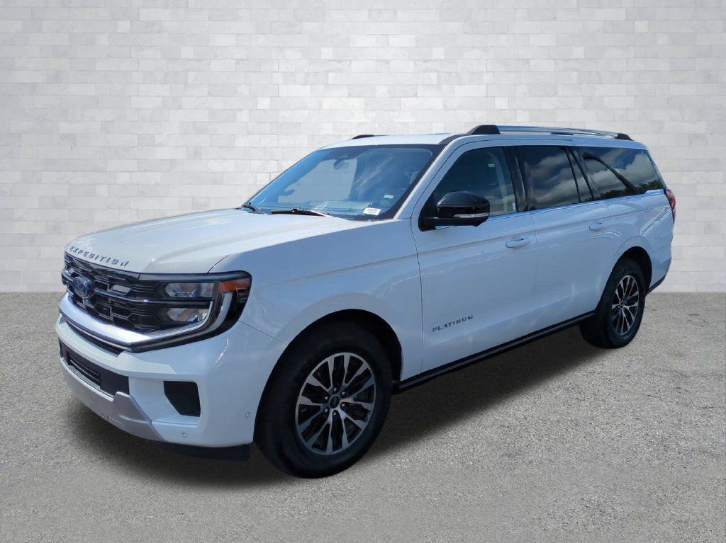Used 2025 Ford Expedition Max Platinum AWD/4WD image 9