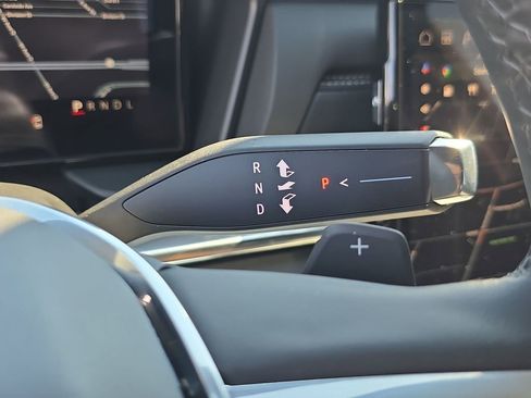 Certified 2026 GMC Terrain Elevation image 8