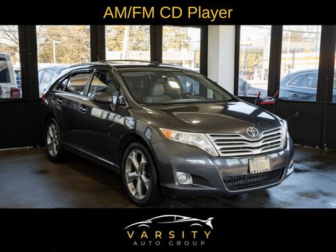 Used 2011 Toyota Venza AWD image 3