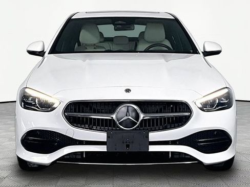 Used 2025 Mercedes-Benz C 300 Sedan image 3