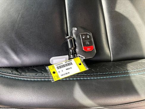 Used 2024 Jeep Wrangler High Altitude image 33